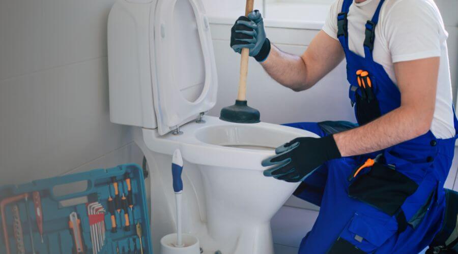 Local expert plumbing services in Monon, IN